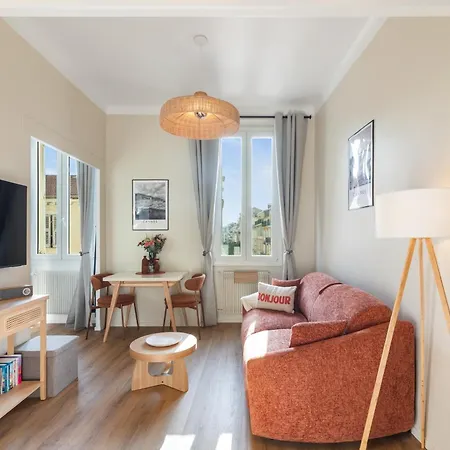 Elegante A 3min Palais & Croisette Apartment Cannes